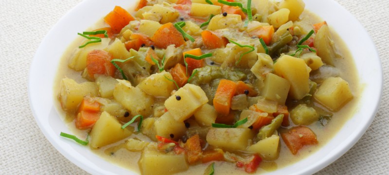 Suquet de patatas con guisantes