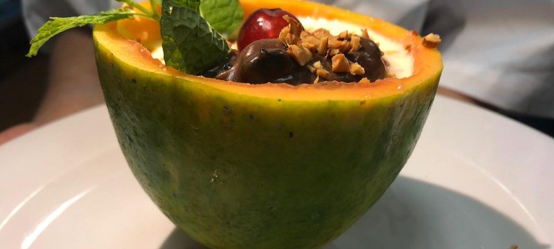 La perla de papaya con turrón, un plato tan delicioso como sostenible