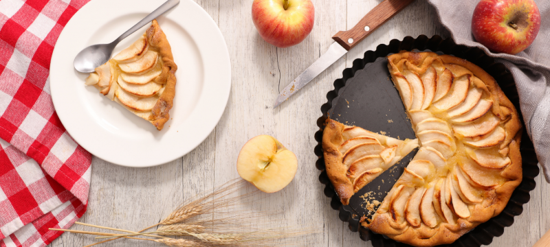 Receta de aprovechamiento con fruta de temporada: tarta de manzana